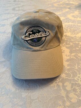 Eagles NFL Baseball Cap - Light Khaki with green and white Patch